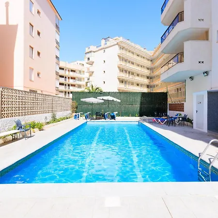 Apartment Uhc Senator Salou